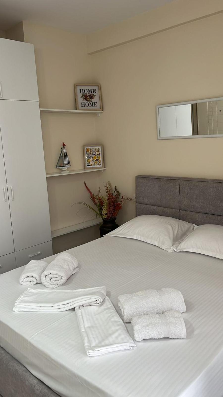 Urban Retreat Apartments Tirana Exterior foto